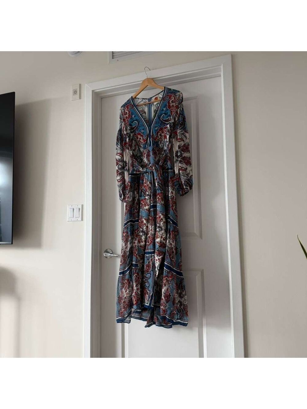 Farm Rio Blue Paisley Scarf Long Sleeve Maxi Dress - Picture 4 of 9